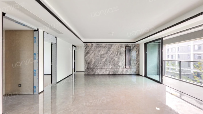 中粮保利天玺壹号二期悦颂二手房实景图