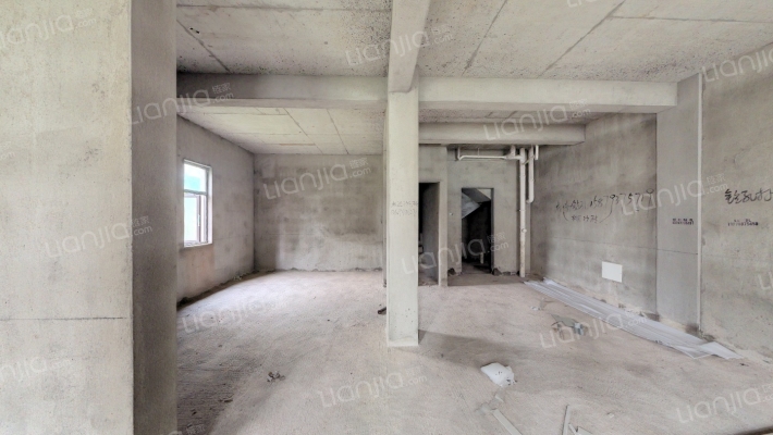 佳利花苑二手房实景图