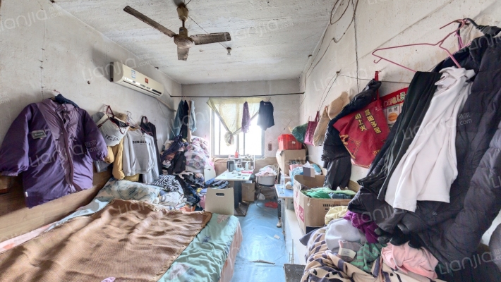 包府坑街二手房实景图