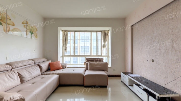 云建花园二手房实景图