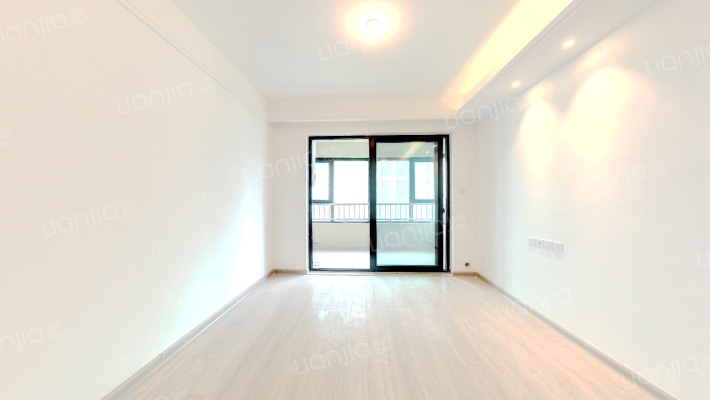 南山柠檬郡二手房实景图