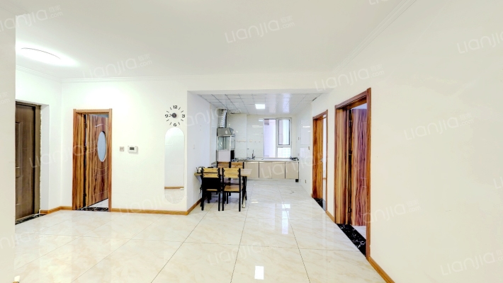 天泽佳苑二手房实景图