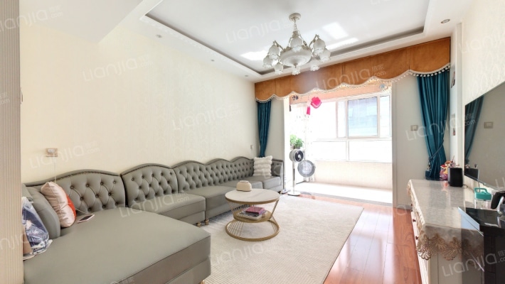 龙城铭园二期二手房实景图