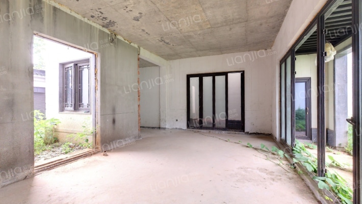 绿城桃源小镇观翠苑二手房实景图