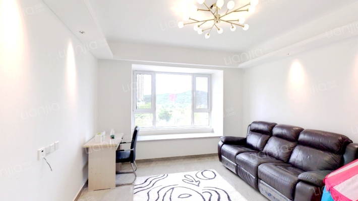 保利时代C10区二手房实景图