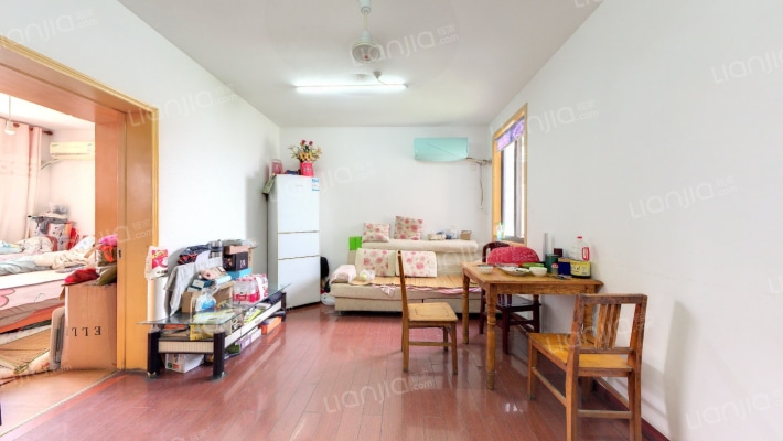 汪塘东区二手房实景图