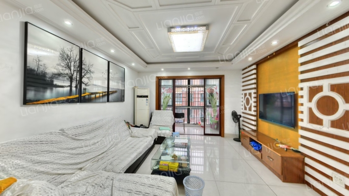 星辉湖畔二手房实景图