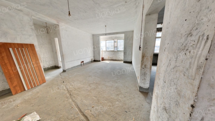 华庭佳苑二手房实景图