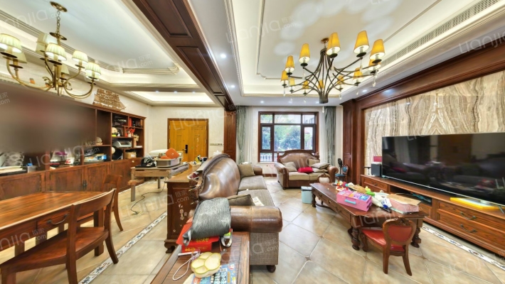 长泰花园二手房实景图