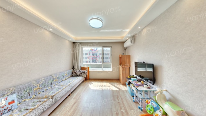 万科首府未来城三期二手房实景图