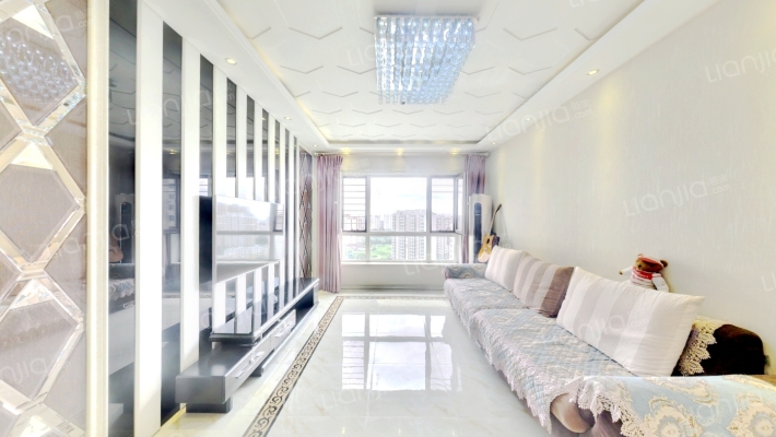 纳帕英郡二手房实景图