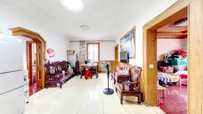 鑫港花苑二手房实景图