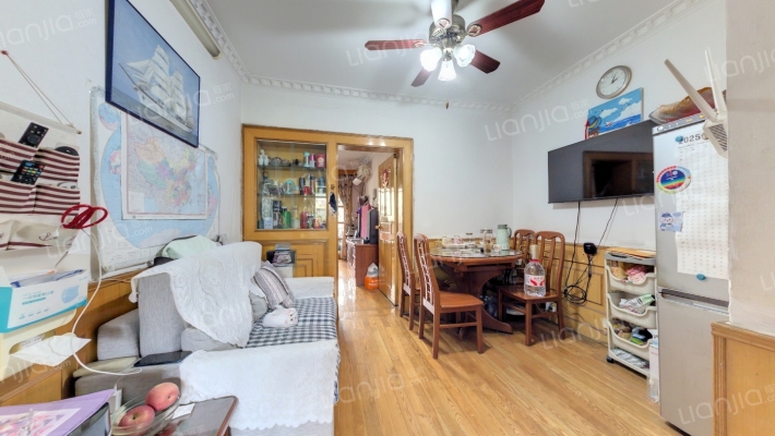 共和五村二手房实景图