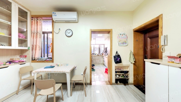 中航新村二手房实景图