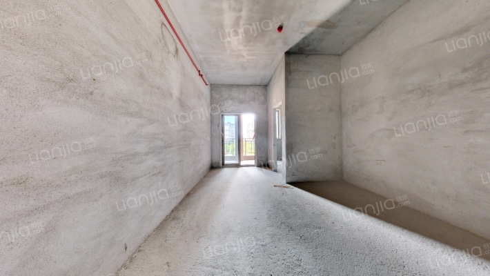 绿地未来城缤纷里二手房实景图