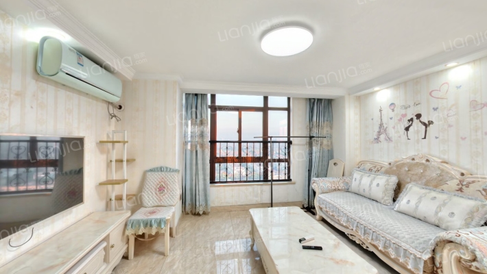 恒隆商业广场二手房实景图