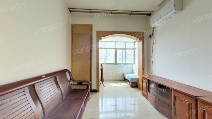 通信四局家属院二手房实景图