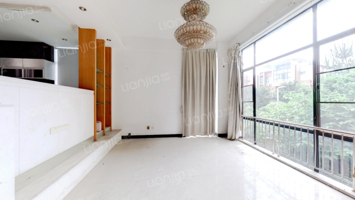 桂畔怡景湾二手房实景图