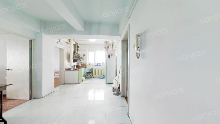 亚泰花园桃花苑二手房实景图