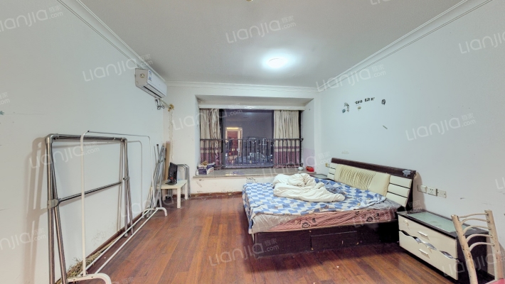 晶蓝上城二手房实景图