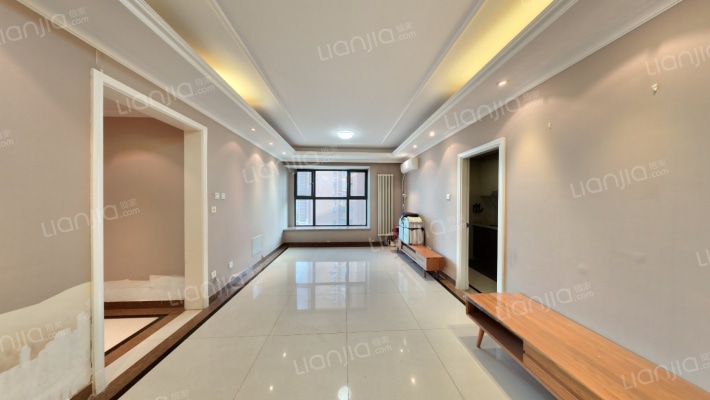 富力津门湖景尚嘉郡二手房实景图