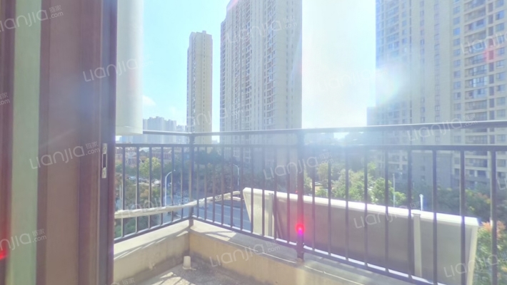 碧桂园中央公园二手房实景图