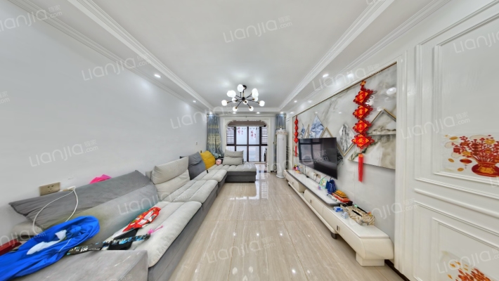 祝福红城四期二手房实景图