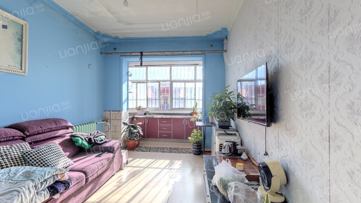 温馨小区二手房实景图