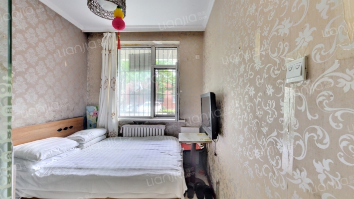 滨才城一期二手房实景图