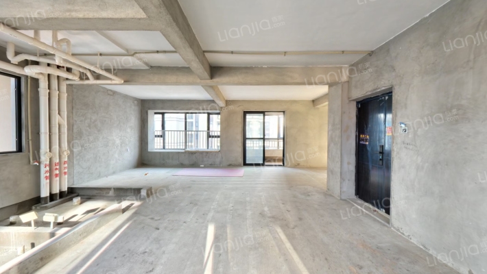 嘉东名苑二手房实景图