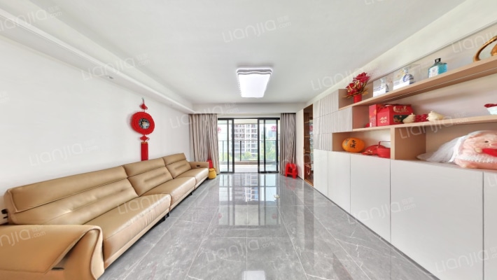 中海叁号院B区二手房实景图