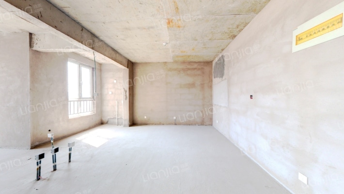 名爵港湾二手房实景图