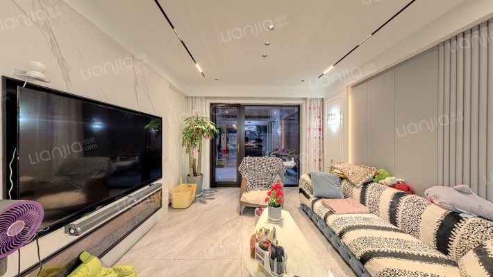 建发玖里湾1期3期二手房实景图