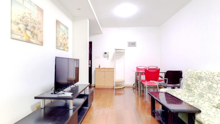 名门河滨花园二手房实景图