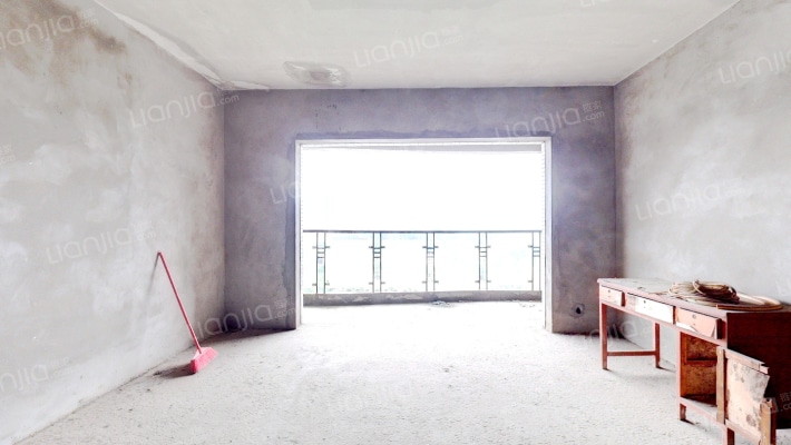 金山水岸A区二手房实景图