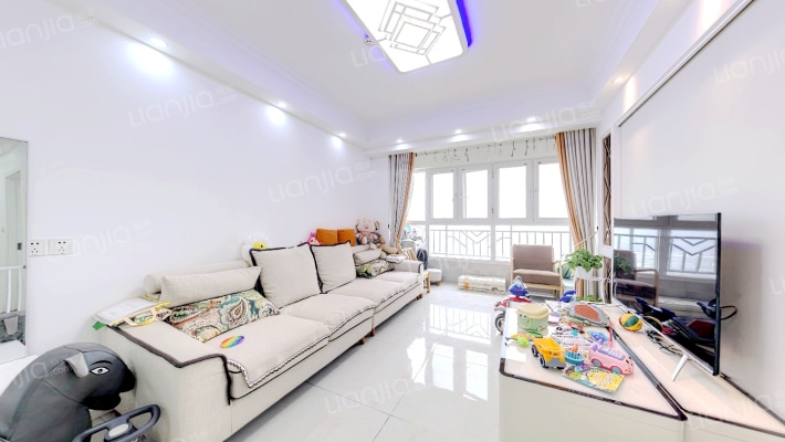 东原晴天见二手房实景图