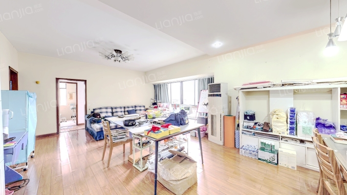 江都怡园二手房实景图