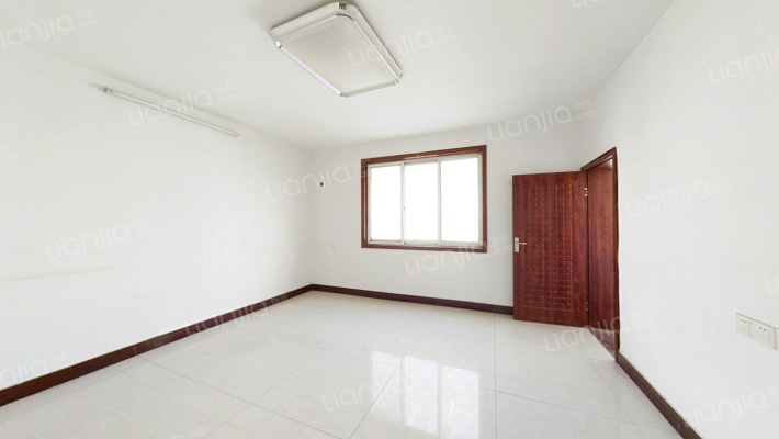 瑞祥花苑二手房实景图