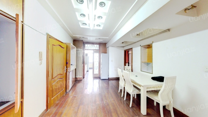 崇山公务员社区二手房实景图