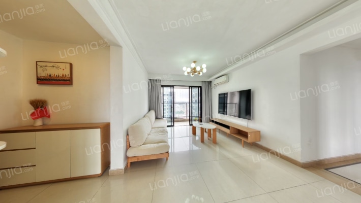 保利百合花园二手房实景图