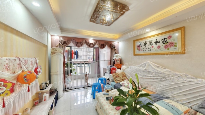 金穗月亮湾二手房实景图