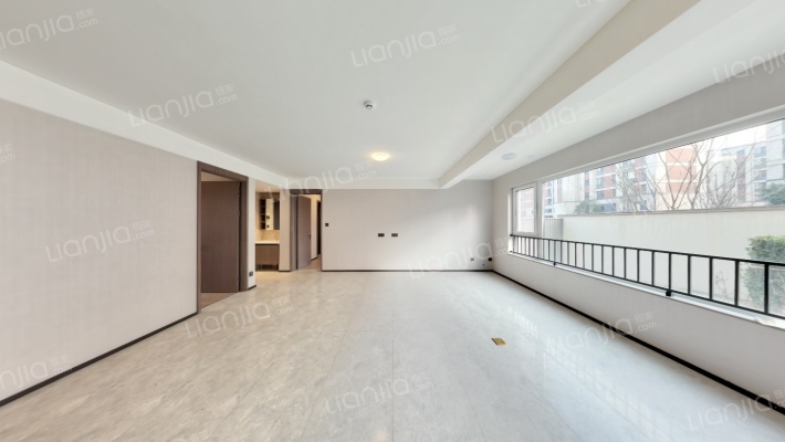 万科北宸之光A3翠园二手房实景图