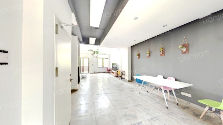 碧桂园翡翠山二期二手房实景图