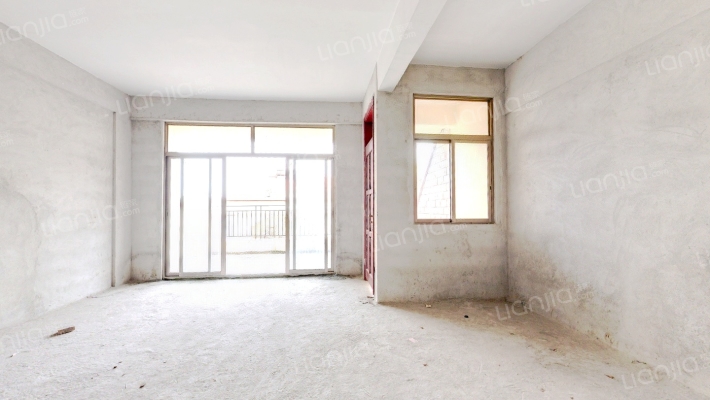 龍基雅墅二手房实景图