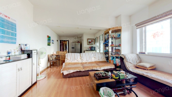 湖景大厦二手房实景图