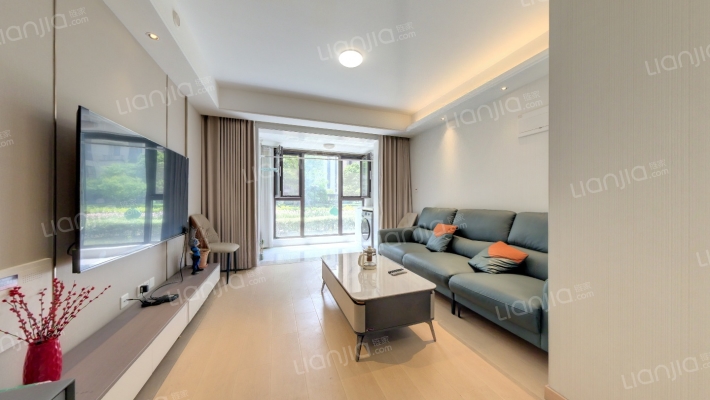 朗绿花园二手房实景图