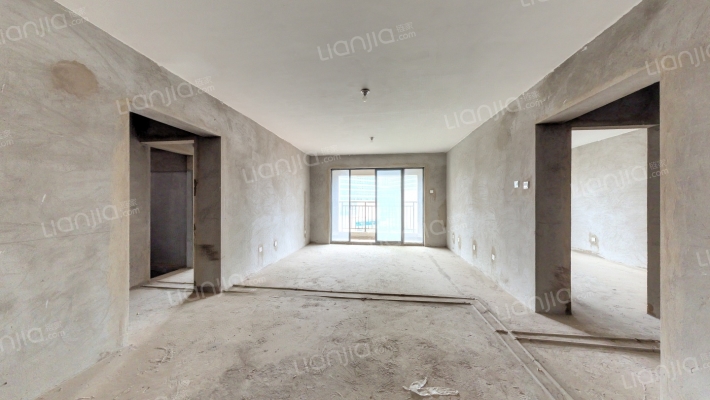 云青花园A1区二手房实景图