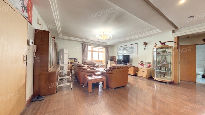 凯悦家属院二手房实景图