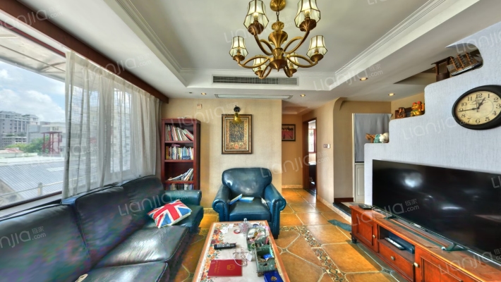 城河公寓二手房实景图