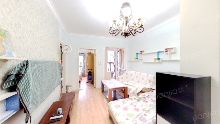 花果园L2区二手房实景图